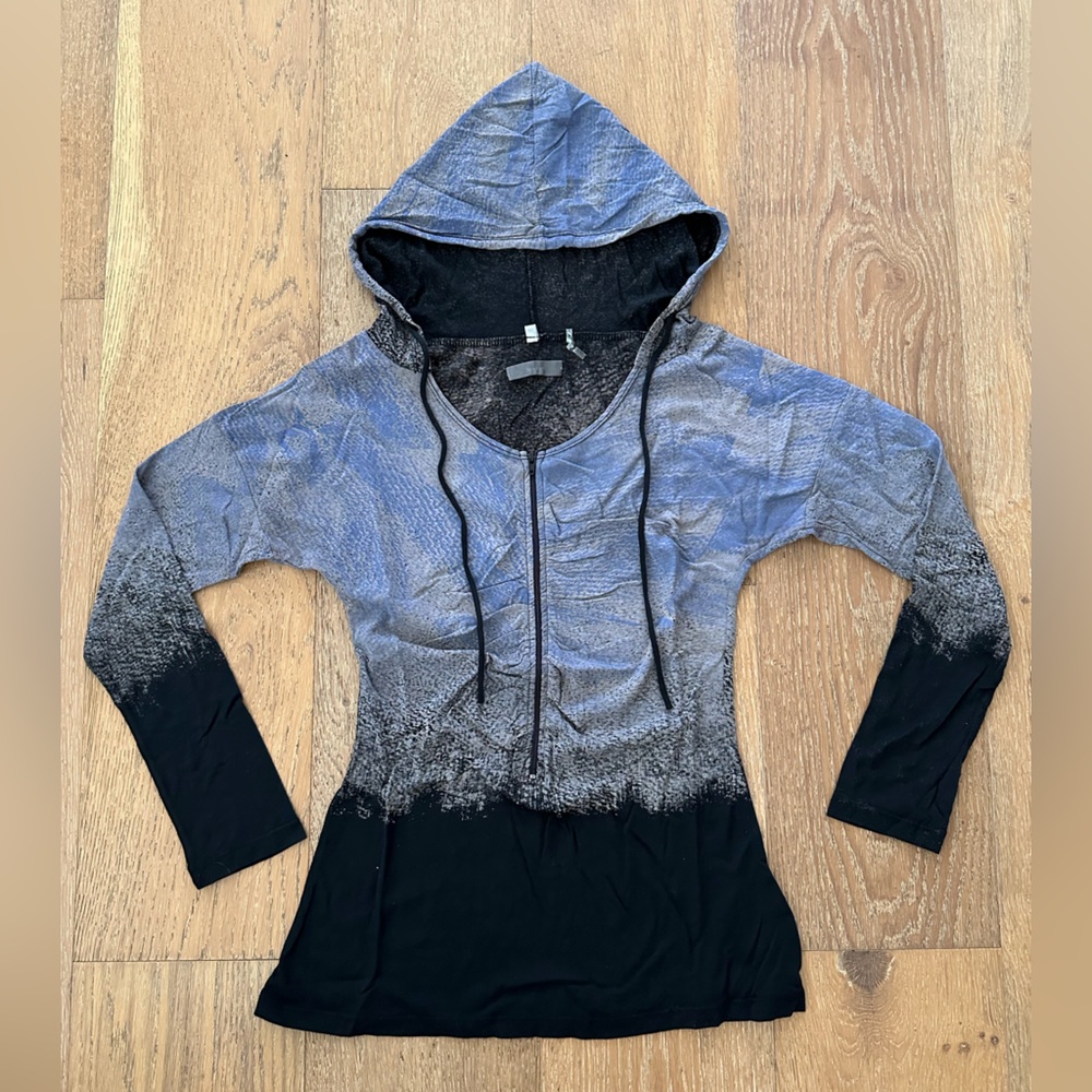 NWOT)Garment dye hoodie